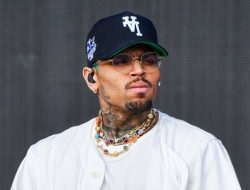 Sempat Mendekam Dibui, Chris Brown Bebas Setelah Bayar Jaminan Rp109 Miliar!