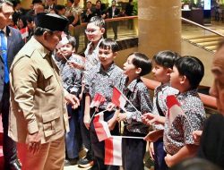 Diaspora Indonesia Antusias Sambut Kedatangan Presiden Prabowo di Singapura