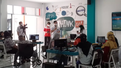 Disabilitas Bukan Halangan! Telkom Dorong UMKM Mandiri Lewat Expandable Heroes!