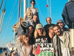 Termasuk Greta Thunberg, Ini Daftar 12 Aktivis yang Diculik Militer Israel dari Atas Kapal Madleen