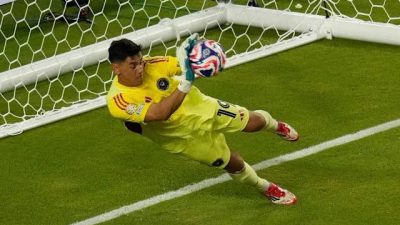 Penampilan Cemerlang Oscar Ustari Selamatkan Inter Miami dari Kekalahan