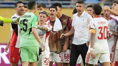 Tiga Kartu Merah di Laga Boca vs Benfica yang Berakhir Imbang 2-2