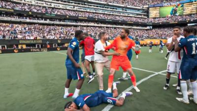 Melibatkan Luis Enrique dan Joao Pedro, Begini Ihwal Ricuh Usai Laga Chelsea vs PSG
