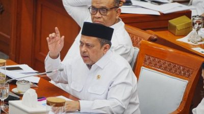 Di depan DPR, Kepala BPJPH Sampaikan Rencana Sertifikasi Halal Self Declare bagi Warung Tegal, Warung Sunda dan Sejenisnya