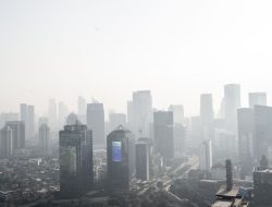 Jakarta Pagi Ini Jadi Kota dengan Udara Terburuk Kedua di Dunia