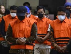 RUU KUHAP Dibahas DPR, Kaji Larangan Koruptor Pakai Masker Saat Ditangkap