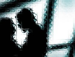 Skandal Bripka Malfry Masela: Diduga Tiduri Istri Orang dan Pakai Narkoba di Ruang Kerja