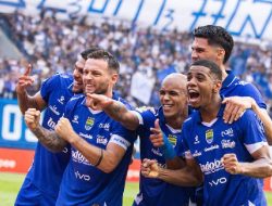 Ricuh Bandung Berdampak! Pertandingan Persib vs Borneo FC Jadi Korban