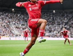 Gol Rio Ngumoha Bawa Liverpool Raih 3 Poin dari Newcastle United!