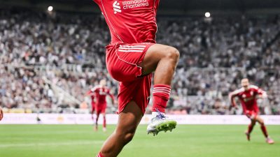 Gol Rio Ngumoha Bawa Liverpool Raih 3 Poin dari Newcastle United!