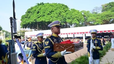 Harunya Lettu Kowad Febby, Pimpin Kirab Bendera Pusaka tapi Absen di Ultah Anak