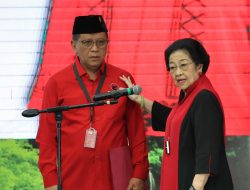 “Don’t Change the Winning Team” Alasan Megawati Pilih Lagi Hasto Jadi Sekjen PDIP