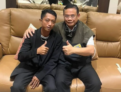 Dulu Teriak Lengserkan, Kini Ahmad Husein Damai dengan Bupati Pati, Netizen Nyinyir: Cair-cair!