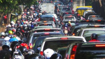 Ketua DPRD Kasih Solusi Urai Macet Horor Jalan TB Simatupang, Begini Katanya