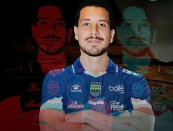 Wilujeng Sumping Thom Haye! Gelandang Timnas Resmi Berkostum PERSIB