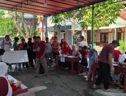 Juara 1 “Cerdas Cermat” Perum Nuansa-Mahkota, Ibu-ibu Ini Tak Nyangka Bisa Menang