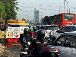 PAM Jaya Minta Maaf Proyek Galian Bikin Macet Horor di Jakarta, Kapan Selesainya?