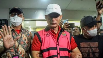 Mantan Ketua PN Jaksel Didakwa Kantongi Suap Rp15,7 Miliar dari Wilmar Group