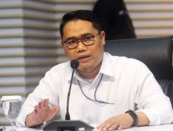 Oknum Kemenag Peras Ustadz Khalid Basalamah, Modus Uang Percepatan