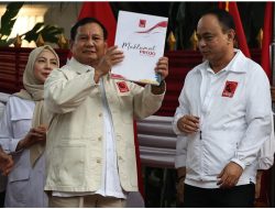 Relawan Jokowi Ngamuk! Prabowo Disebut Lupa Jasa Usai Tendang Budi Arie