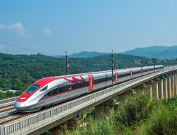 Prabowo Tantang KCIC, Whoosh Wajib Bablas Sampai Banyuwangi