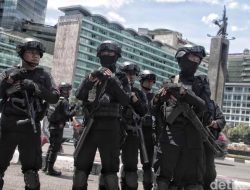 Reformasi Polri Sangat Mendesak, Sudahi Berseragam ala Tentara