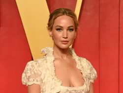 Jennifer Lawrence: Apa yang Terjadi di Gaza Tidak Kurang dari Sebuah Genosida