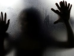 1 Menit 5 Detik yang Bikin Geger, Aksi Mesum di Restoran Cepat Saji Kuningan Viral di Medsos