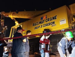 Dua Kereta Anjlok KA Purwojaya Berhasil Dievakuasi, Jalur Utama Jawa Kembali Normal Pagi Ini!