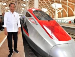 Utangnya Lagi Disorot, Jokowi Buka Suara Soal Proyek Kereta Cepat Whoosh