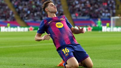 Fermin Hattrick, Barcelona Lumat 10 Pemain Olympiacos dengan Skor 6-1!