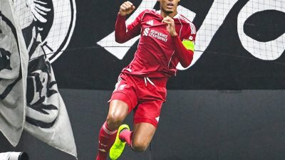 Bantai Eintracht Frankfurt 5-1, Liverpool Kembali ke Jalur Kemenangan