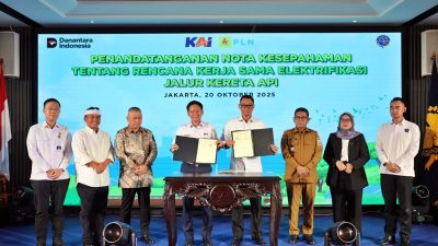 KAI-PLN Teken MoU Elektrifikasi Jalur Kereta, Siap Wujudkan Transportasi Hijau Tanpa APBN