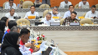 Zero ODOL Jadi Sorotan, DPR dan Menhub Dudy Diserbu Tuntutan: Dari SIM B1 Gratis hingga KIP Kuliah!