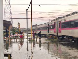 Banjir Parah Semarang Lumpuhkan Jalur KA Alastua–Tawang, KAI Batalkan 3 Perjalanan