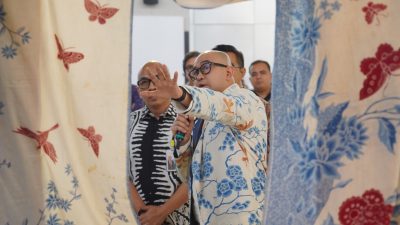 Rayakan Hari Batik Nasional, InJourney Airports Pamerkan Koleksi Langka di Soetta