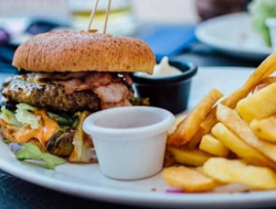 Penelitian Terbaru Bongkar Rahasia: Junk Food Bikin Otak ‘Lupa’ dalam 4 Hari Saja!