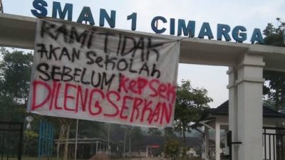 Seruan Blacklist Lulusan SMAN 1 Cimarga Viral Usai Mogok Sekolah Demi Bela Teman Ketahuan Merokok