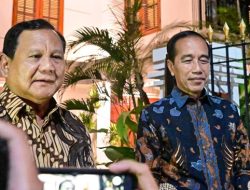 Ngobrol Hampir 2 Jam, Apa yang Dibicarakan Jokowi-Prabowo?