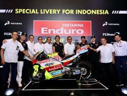 Valentino Rossi Bikin Kejutan, Pamer Livery Indonesia di Grha Pertamina!