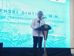 Hubla Gelar Kampanye Keselamatan, Bagikan Alat Keselamatan