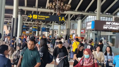 Bandara Bakal Padat Parah! Ini Jadwal Puncak Arus Nataru yang Wajib Kamu Waspadai