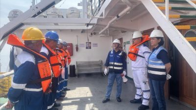 Jelang Nataru, PELNI Kerahkan Latihan Darurat di Tengah Laut: Lifeboat Sampai Evakuasi Massal!