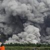 Semeru Meletus Dahsyat, Awan Panas Meluncur 13 Km, 178 Orang Pendaki Terjebak di Ranu Kumbolo!