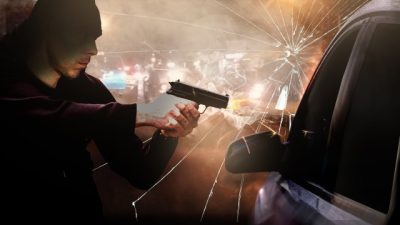 Baku Tembak di Pekalongan! Gerebek Gembong Narkoba, Mobil Polisi Hancur Diberondong Peluru