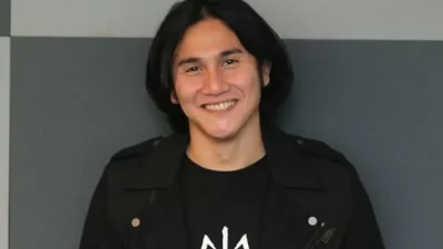 Fokus Kerja, Aktor Vino G Bastian Enggak Terlalu Memikirkan Filmnya Sukses Jadi Box Office