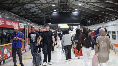 Tiket Nyaris Ludes! KAI Umumkan 91,5 Persen Kursi Jarak Jauh Terjual, Ini Tanggal Paling Padat!