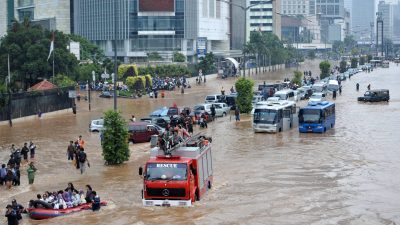 Puncak Banjir Rob Jakarta Jumat Pagi, 12 Wilayah Berstatus Siaga, Ini Daftarnya!