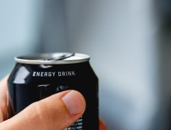 Waspada, Konsumsi Minuman Berenergi Secara Berlebihan Bisa Memicu Stroke