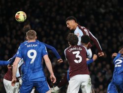 Dua Gol Ollie Watkins Bikin Chelsea Keok di Stamford Bridge